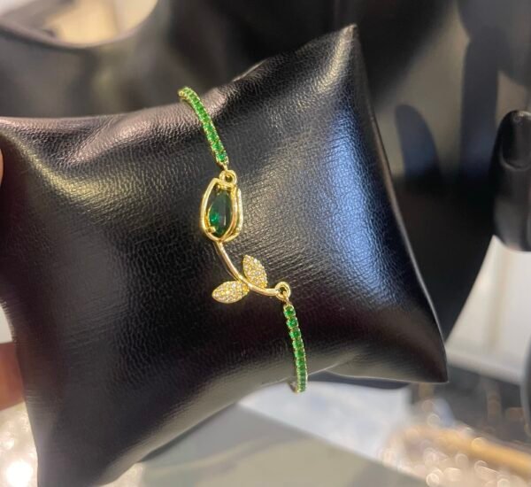 Draw bracelet