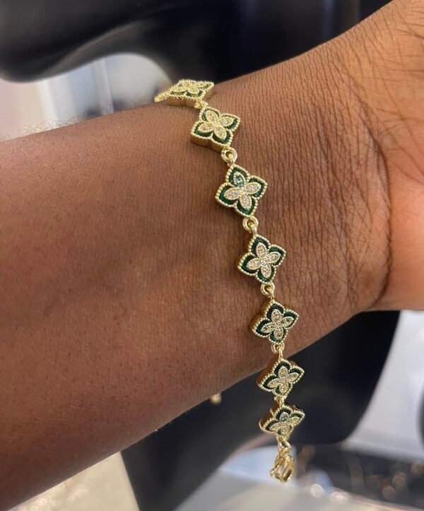 Star bracelet