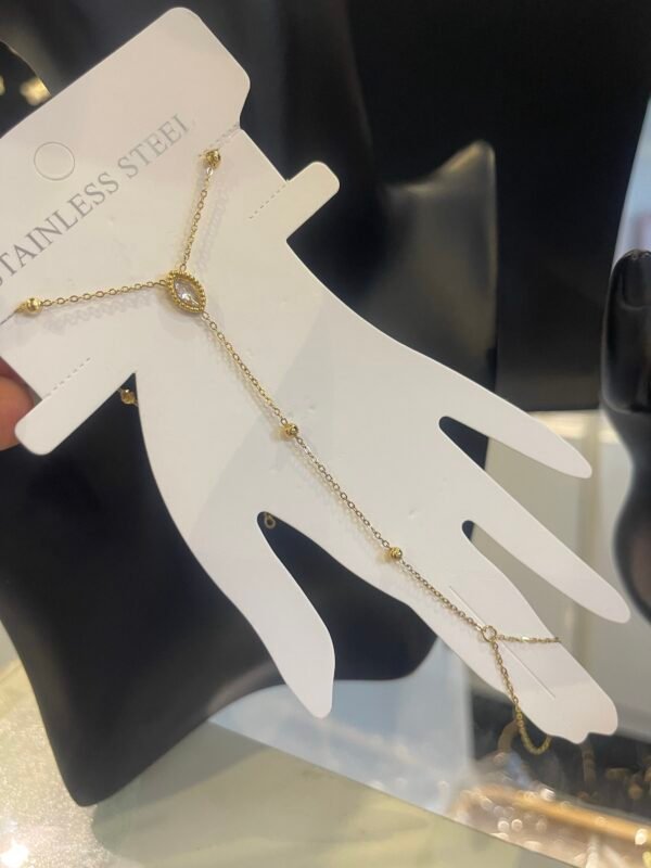 Finger ring bracelet