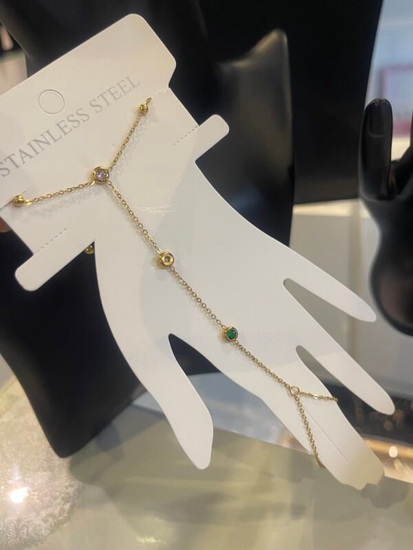 Finger ring bracelet