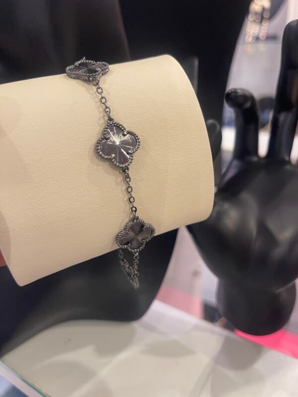 Nina Vc bracelet