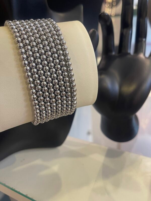 Ball bracelet
