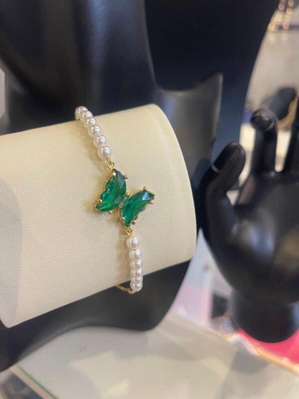 Pearl draw bracelet