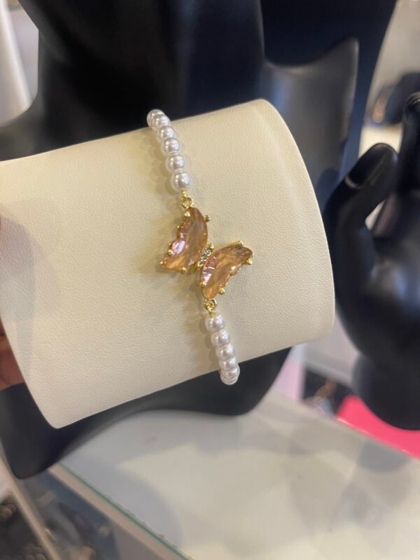 Pearl draw bracelet