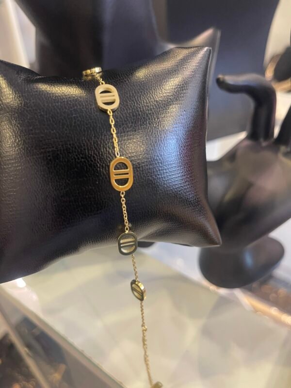 Stainless bracelet