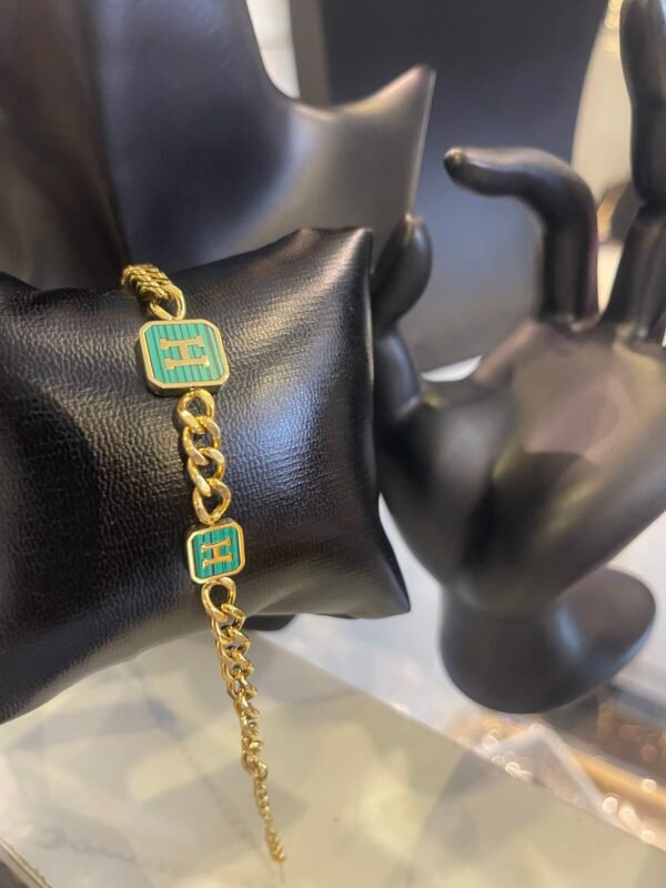Stainless bracelet