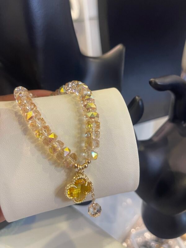Beaded draw bracelet