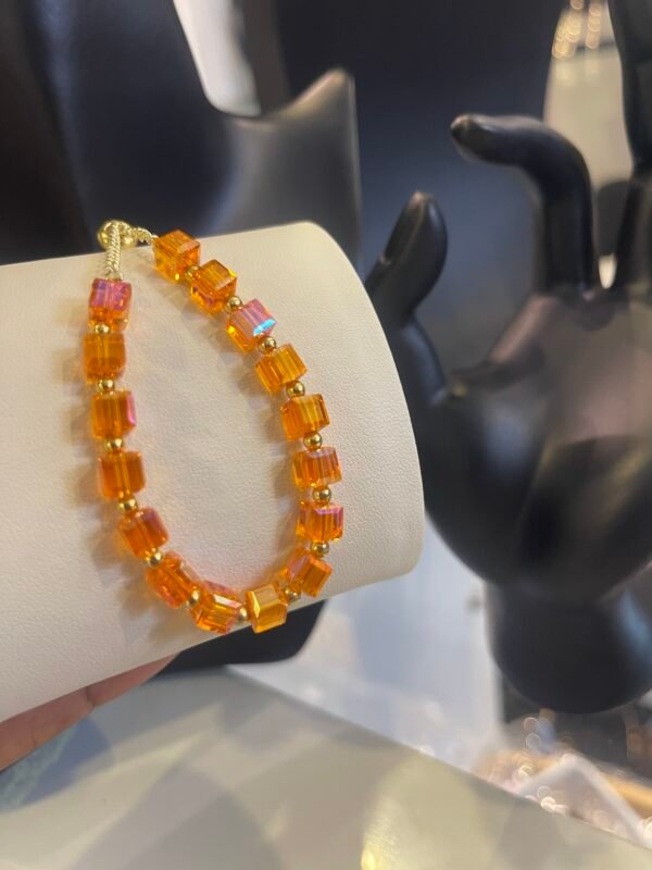 Beaded draw bracelet