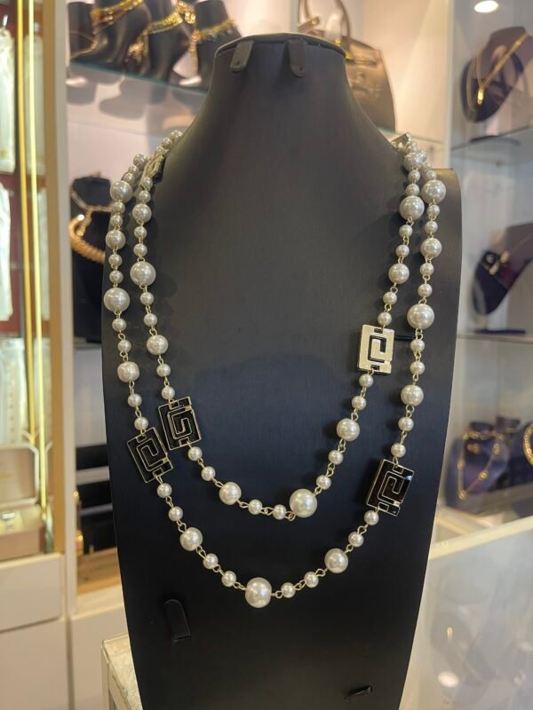 Double rope pearl necklace