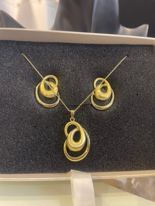 Necklace with earring gift set