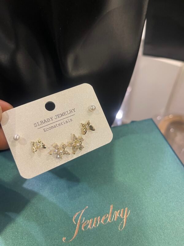 Hazel stud earrings