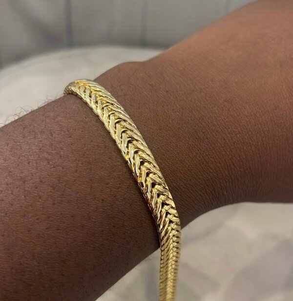 Cuban bracelet