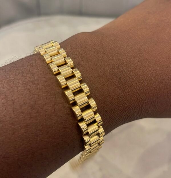 Bracelet