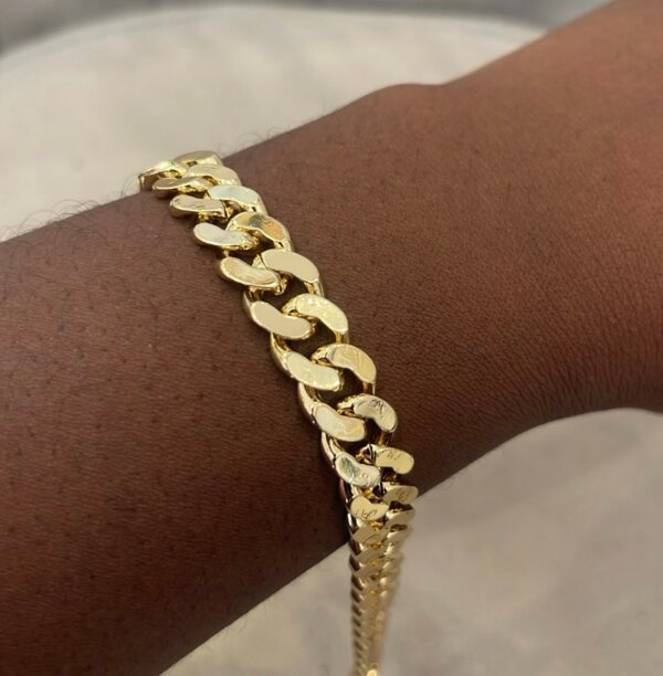 Cuban bracelet